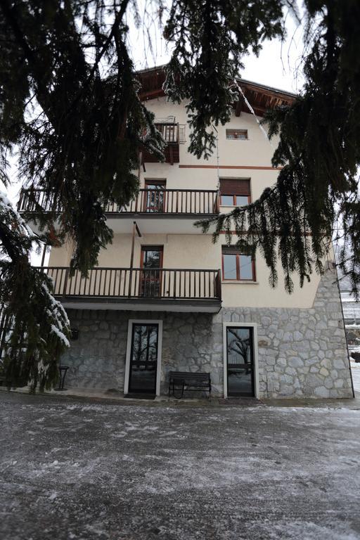 Beauregard Apartment Аоста Екстериор снимка