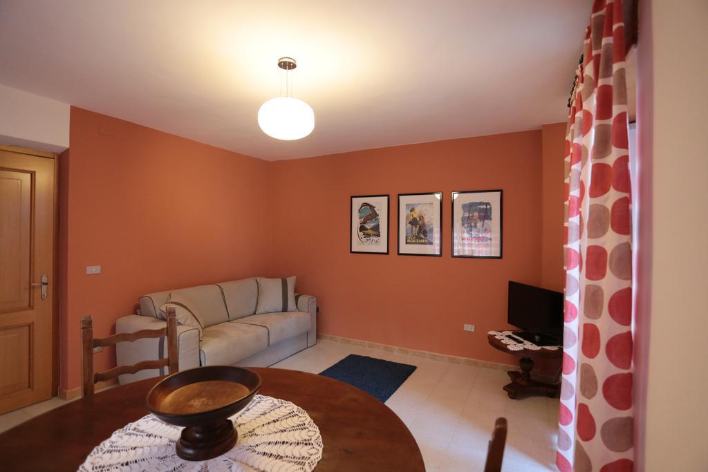 Beauregard Apartment Аоста Екстериор снимка